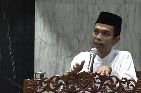 Eggy Sudjana Sesalkan Pemerintah Tak Lakukan Pembelaan Ustadz Abdul Somad Dideportasi Hong Kong