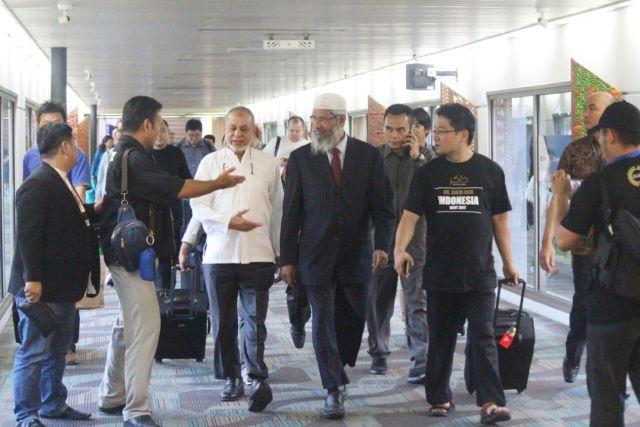 Dr Zakir Naik Telah Tiba di Indonesia