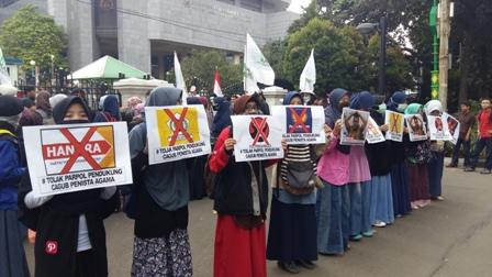 Geruduk DPRD, KAMMI Jakarta Desak Ahok Diadili