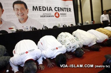 timthumb.php (355×235)