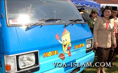 Waspadalah! Mobil Pintar 'Ani Yudhoyono' Diperalat untuk Kristenisasi