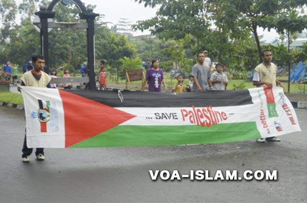 Mahasiswa Mataram Gelar Aksi Damai Peduli Palestina  