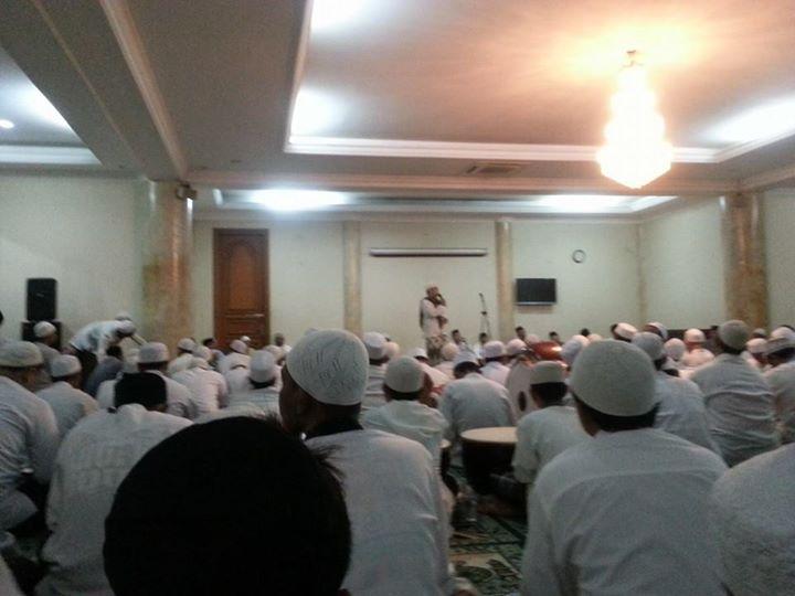 Pasca Diambilalih, Camat Bekasi Selatan Gelar Maulidan di Masjid M Ramadhan 