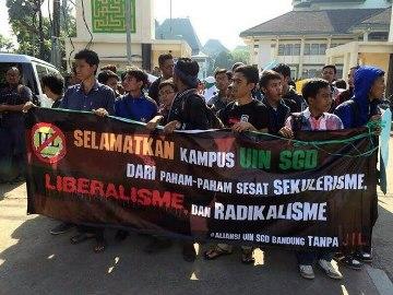 Gerakan Sepilis Terus Dipersempit, Pentolan JIL Diusir Mahasiswa UIN Bandung