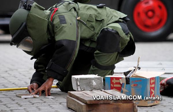 Bebaskan Kasdiyo! Isi Paket di Bandara Alat Penangkap Ikan, Bukan Bom