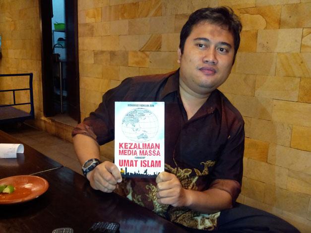 Eks Produser TVOne Luncurkan Buku Kezaliman Media Massa Thd Umat Islam