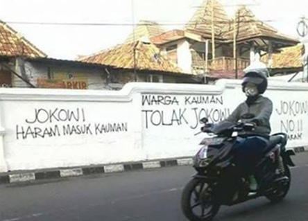 Wow, Jokowi Masuk Jogja Ditolak Warga & Diteriaki Astagfirullah