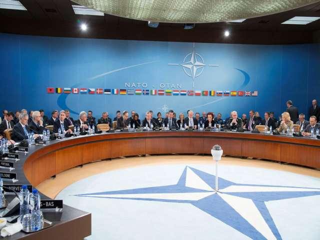 AS dan Uni Eropa Loyo Menghadapi Agresi Militer Rusia di Ukraina