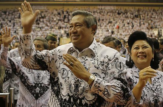 SBY Tak Ubahnya Soeharto Hanya Bisa Mewariskan Utang