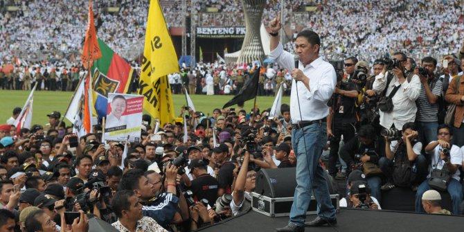 Beranikah PKS Memilih Menjadi Kekuatan Oposisi?