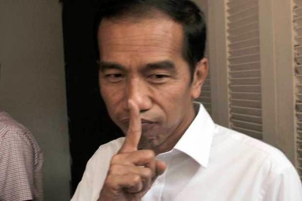 Detik-Detik Tumbangnya Jokowi