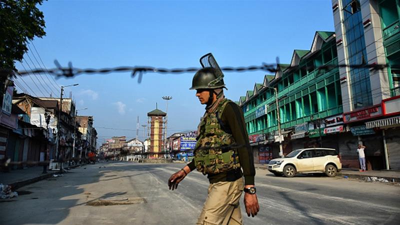 Lebih dari 150 Orang Dirawat karena Gas Air Mata dan Luka Tembak di Kashmir