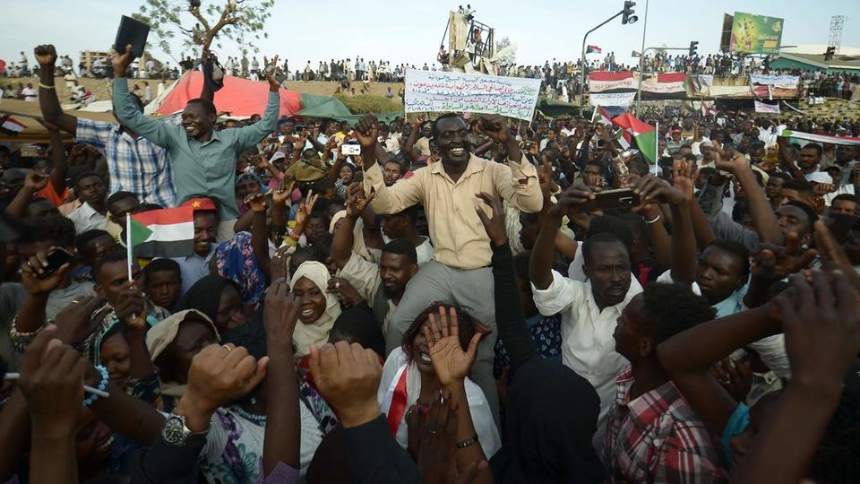 Dewan Militer Baru Sudan Janjikan Terbentuknya Kabinet Sipil