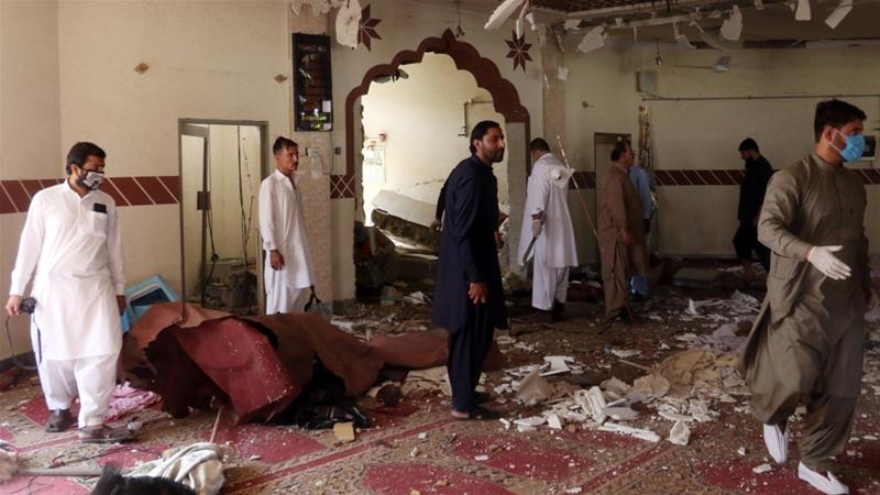 Saudara Pemimpin Taliban Afghanistan Terbunuh dalam Ledakan Masjid di Pakistan