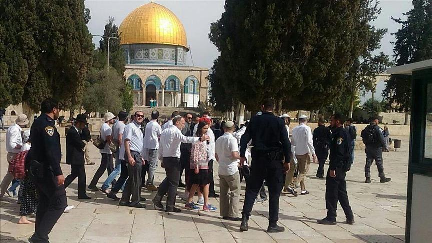Sejumlah Pemukim Yahudi Israel Serbu Kompleks Masjid Al-Aqsha