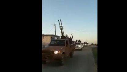 Antisipasi Serangan Rezim Assad, HTS Kirim Konvoi Besar-besaran ke Hama 