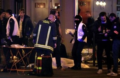 Lebih dari 100 Orang Tewas dalam Serangan Senjata dan Bom di Paris Prancis