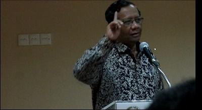 Mahfud Sebut Orang yang Katakan Komunis Tidak Ada di Indonesia sebagai Pemabuk