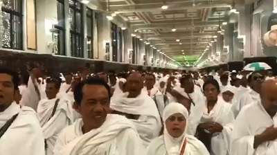 Kerajaan Arab Saudi Protes ke Oknum Jamaah Haji (Indonesia) yang Nyanyi-nyanyi di Tempat Sa'i