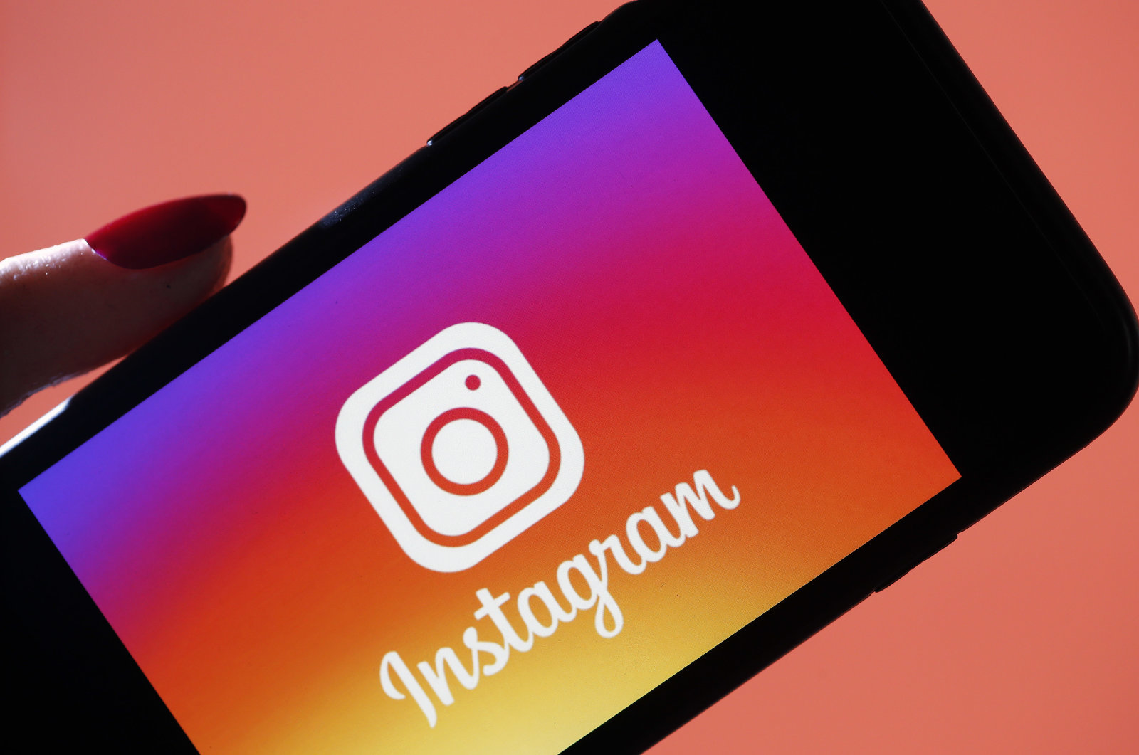 Tumbangnya Instagram Disebut Tidak Terkait dengan Sidang MK