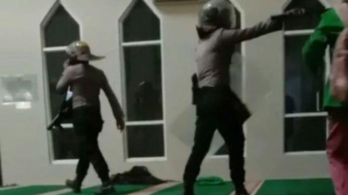 Balada Sepatu Pak Polisi