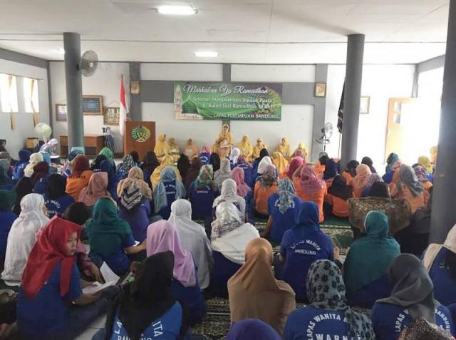 Persistri Jabar Berikan Pembinaan Ruhiyah di Lapas Perempuan Sukamiskin 