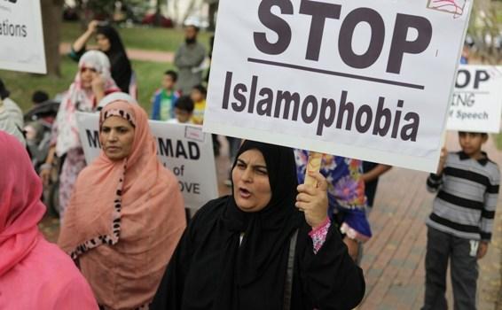 Perang Islamofobia Dan Moderasi, Wajah Baru Kriminalisasi Islam