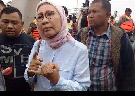 Aktivis Ratna Sarumpaet Dipersekusi di Batam