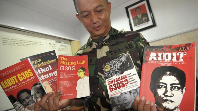 Resahkan Masyarakat, Ratusan Buku Kiri di Kediri Disita TNI dan Petugas Gabungan