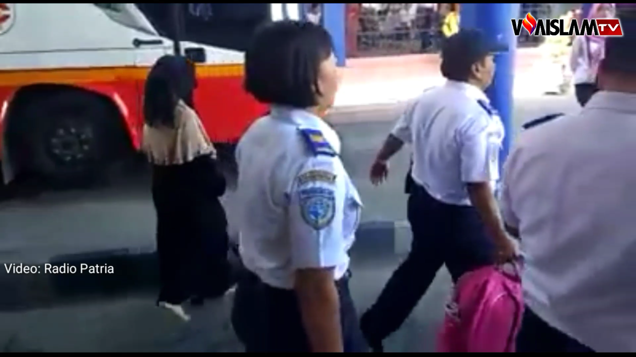 [VIDEO] Efek Bom Surabaya, Santriwati Bercadar Diamankan Polisi di Terminal Tulungagung